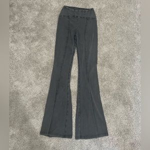 urban outfitters flare leggings